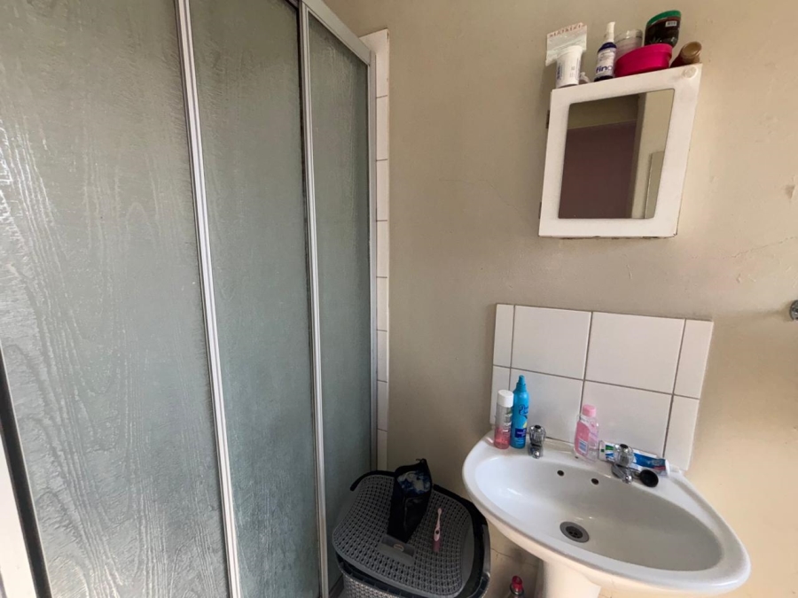 1 Bedroom Property for Sale in Willows Free State
